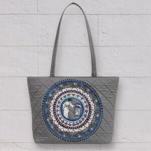 🔥Vera Bradley Star Wars FAR FAR AWAY Princess Leia R2D2 Retired LE Tote NWOT